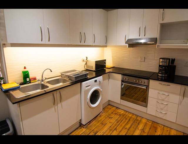 2 BEDROOM APARTMENT FOR SALE IN RONDEBOSCH